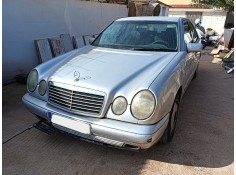 MERCEDES-BENZ CLASE E (W210)
