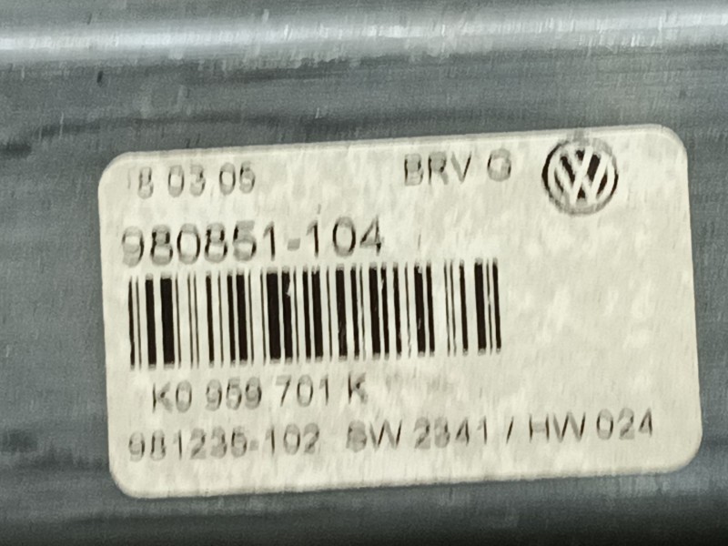 Recambio de elevalunas delantero izquierdo para volkswagen passat b6 (3c2) 2.0 tdi 16v referencia OEM IAM 3C1837461H  