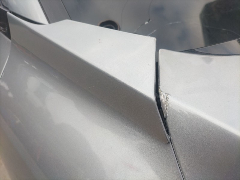 Recambio de aleta delantera derecha para kia niro (c5p11) 1.6 hev referencia OEM IAM   