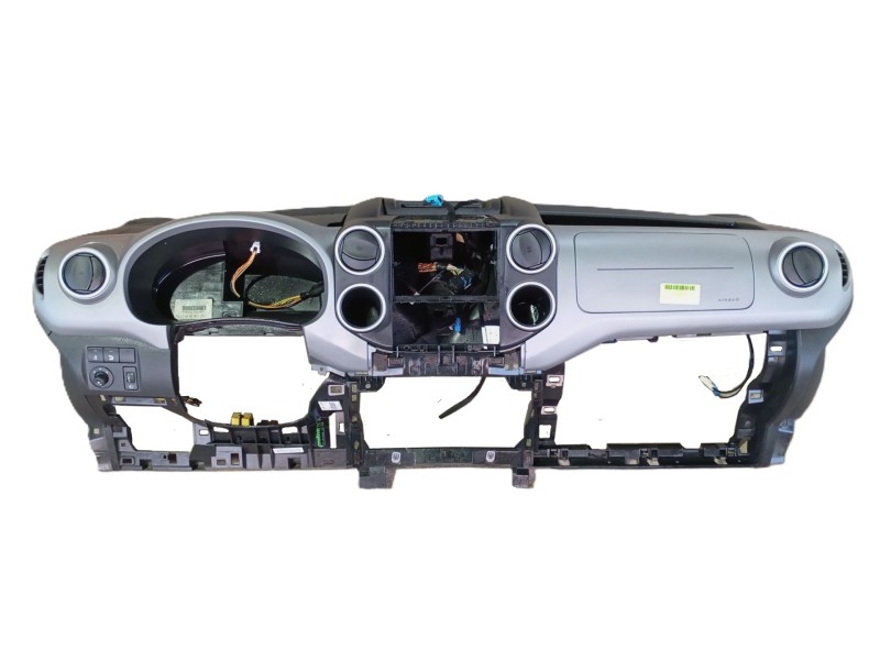 Recambio de salpicadero para peugeot partner tepee 1.6 bluehdi 100 referencia OEM IAM   