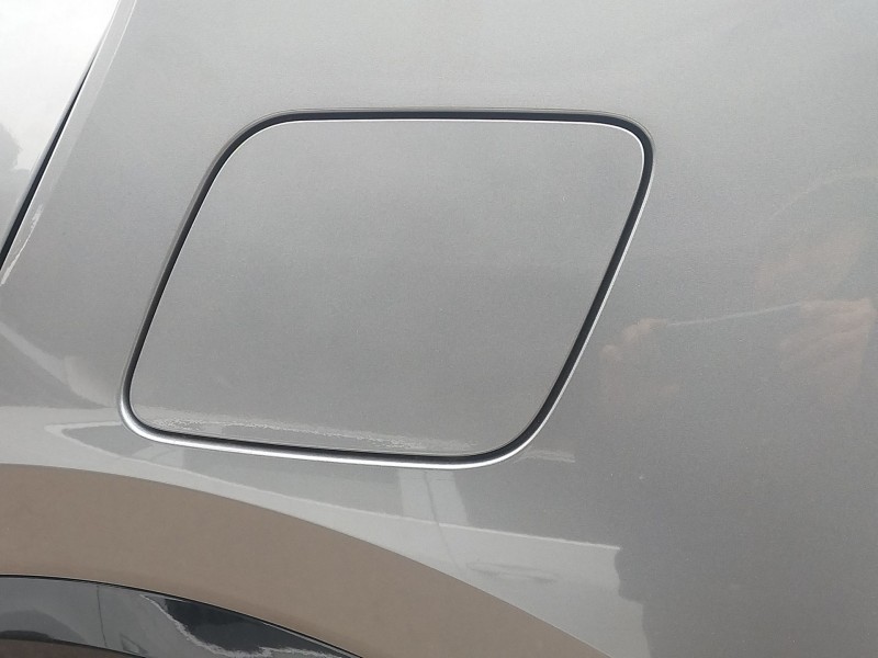 Recambio de tapa exterior combustible para kia niro (c5p11) 1.6 hev referencia OEM IAM   