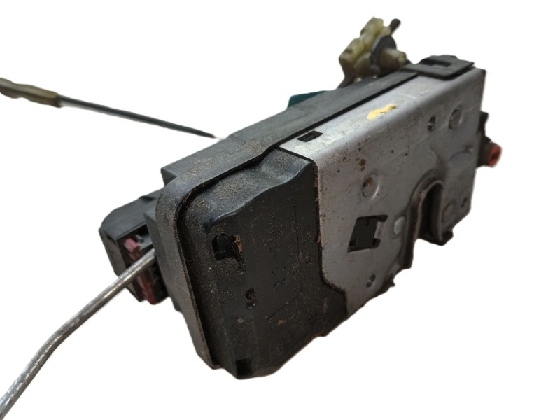 Recambio de cerradura puerta trasera derecha para opel zafira / zafira family b (a05) 1.9 cdti (m75) referencia OEM IAM 13210739