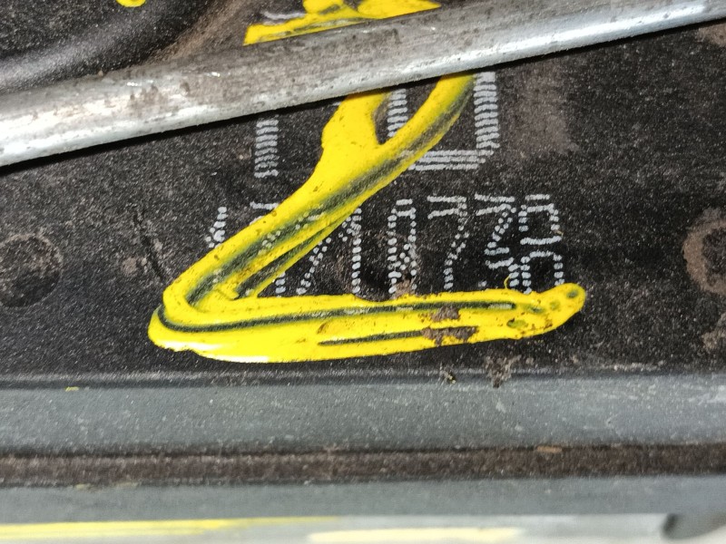 Recambio de cerradura puerta trasera izquierda para opel zafira / zafira family b (a05) 1.9 cdti (m75) referencia OEM IAM 132107