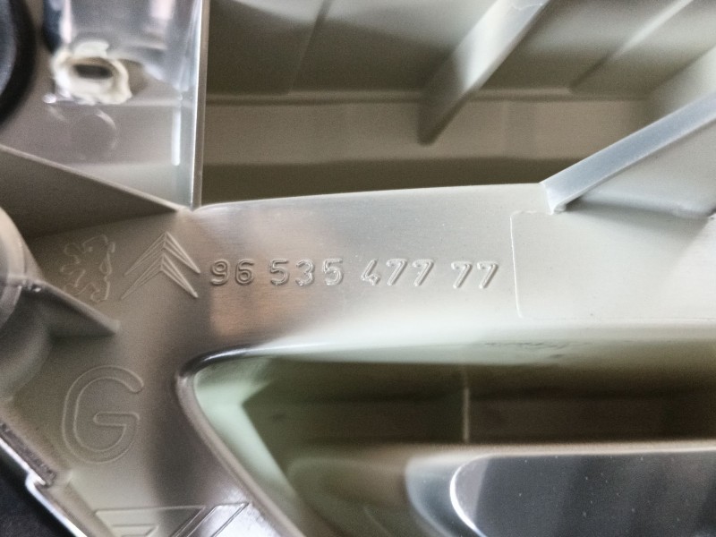 Recambio de piloto trasero izquierdo interior para citroën c4 picasso i monospace (ud_) 1.6 hdi referencia OEM IAM 6350CC  