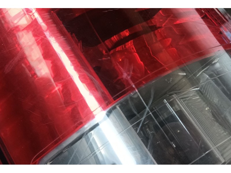 Recambio de piloto trasero izquierdo para peugeot partner furgoneta/monovolumen (5_, g_) 1.6 hdi 90 referencia OEM IAM 6350EC  