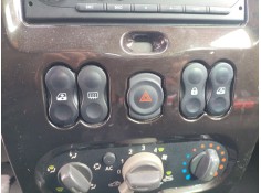 Recambio de mando elevalunas delantero derecho para dacia duster (hs_) 1.5 dci referencia OEM IAM 8200602227  