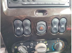 Recambio de mando elevalunas delantero izquierdo para dacia duster (hs_) 1.5 dci referencia OEM IAM 8200108269  