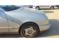 Recambio de aleta delantera derecha para mercedes-benz clase e (w210) e 300 turbo-d (210.025) referencia OEM IAM   