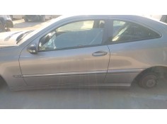 Recambio de puerta delantera izquierda para mercedes-benz clase c coupé (cl203) c 200 cdi (203.707) referencia OEM IAM 203720150
