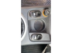 Recambio de mando elevalunas delantero izquierdo para citroën c3 i (fc_, fn_) 1.4 hdi referencia OEM IAM   