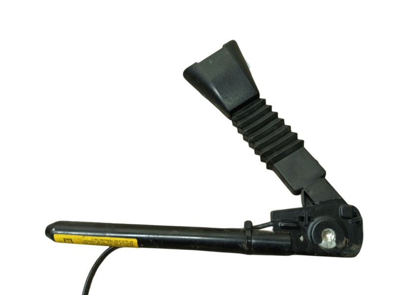 Recambio de enganche cinturon delantero derecho para opel astra g coupé (t98) 2.2 dti (f07) referencia OEM IAM 13132202 90560656