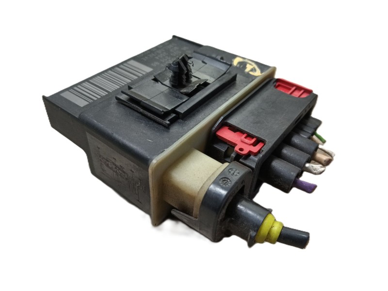 Recambio de modulo electronico para peugeot partner tepee 1.6 bluehdi 100 referencia OEM IAM   