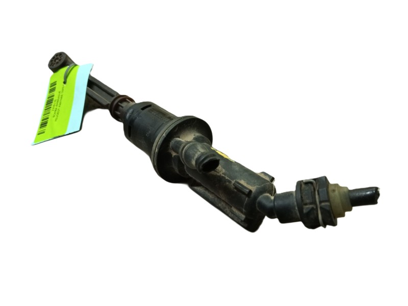 Recambio de bomba embrague para peugeot partner tepee 1.6 bluehdi 100 referencia OEM IAM 218299  