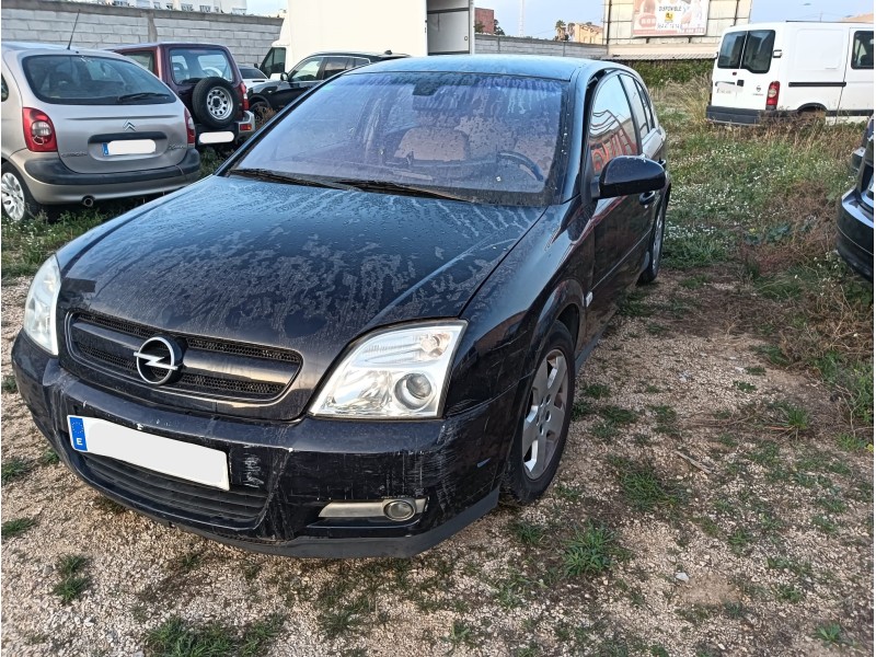 opel signum hatchback (z03) del año 2004
