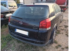 opel signum hatchback (z03) del año 2004 2