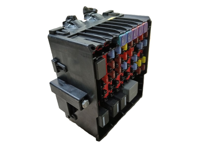 Recambio de caja reles / fusibles para ford fiesta vi (cb1, ccn) 1.0 ecoboost referencia OEM IAM   