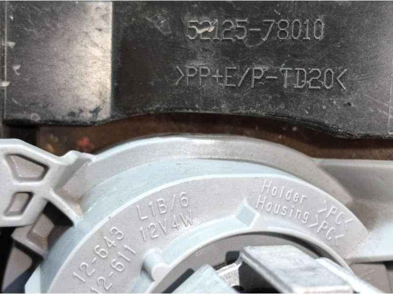 Recambio de faro antiniebla derecho para lexus nx ii (_a2_, _h2_) 450h+ e-four (aazh26) referencia OEM IAM   