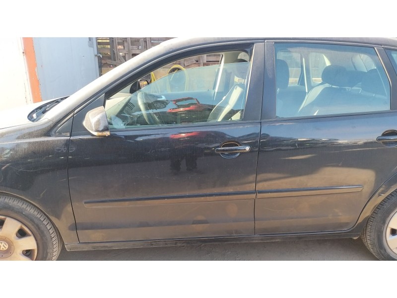 Recambio de puerta delantera izquierda para volkswagen polo iv (9n_, 9a_) 1.4 16v referencia OEM IAM   