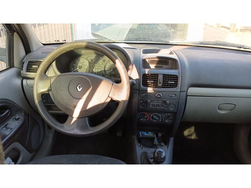 renault clio ii (bb_, cb_) del año 2002