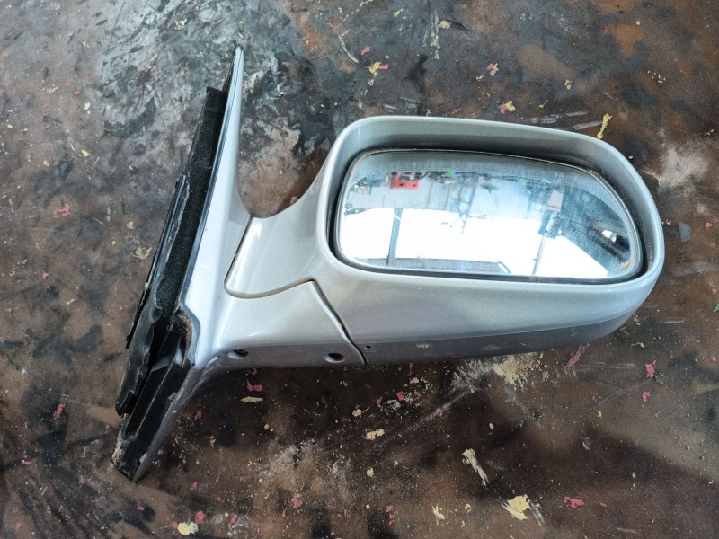 Recambio de retrovisor derecho para hyundai terracan (hp) 2.9 crdi 4wd referencia OEM IAM   