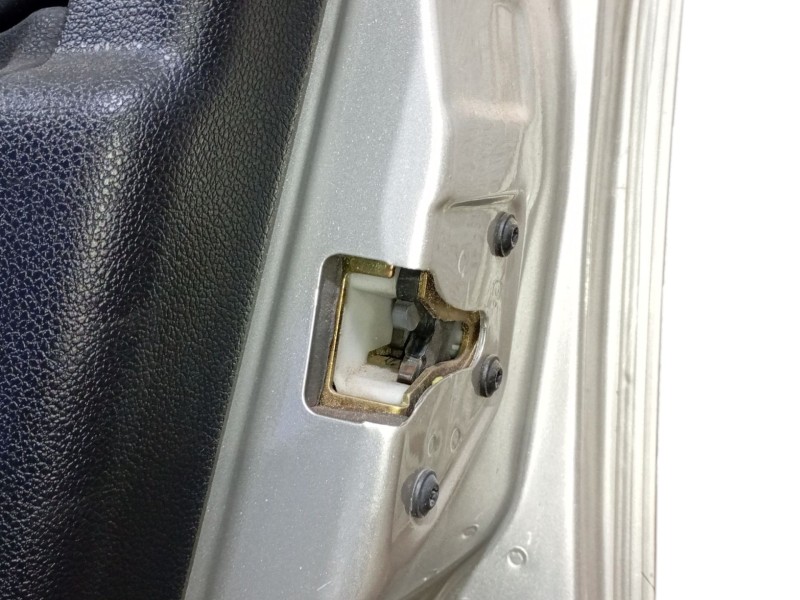 Recambio de puerta delantera derecha para ford mondeo iii (b5y) 1.8 16v referencia OEM IAM 1446436  