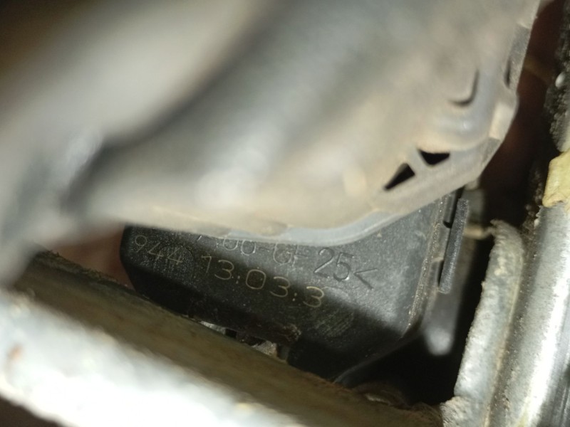 Recambio de elevalunas trasero izquierdo para ford mondeo iii sedán (b4y) 2.0 tdci referencia OEM IAM 1320875 0100013312489 