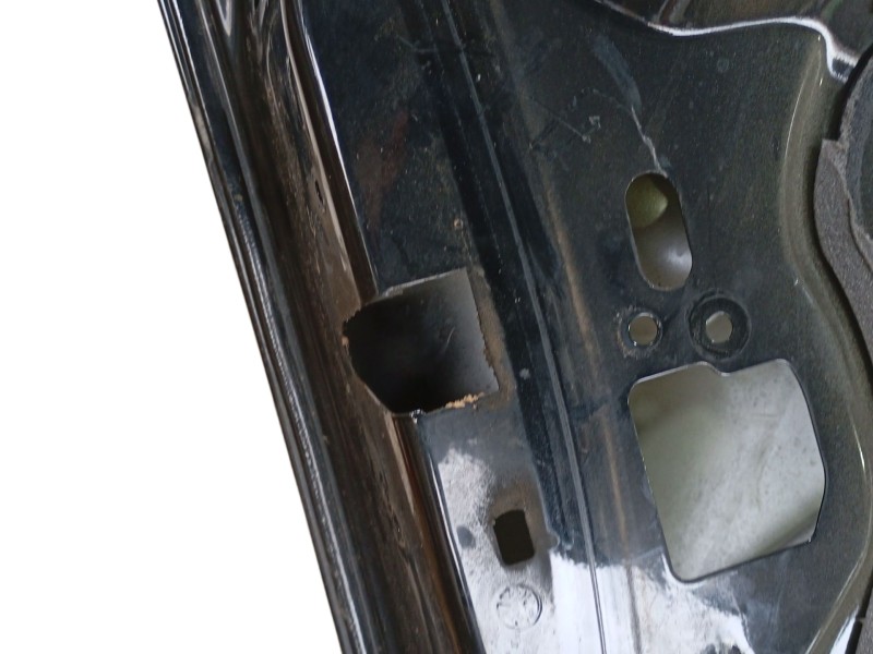 Recambio de puerta trasera izquierda para bmw 1 (e87) 120 d referencia OEM IAM 41525A2A383  