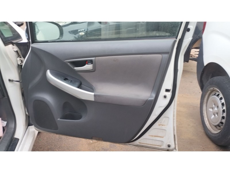 Recambio de guarnecido puerta delantera derecha para toyota prius (_w3_) 1.8 hybrid (zvw3_) referencia OEM IAM   