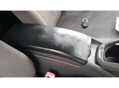 Recambio de apoyabrazos central para toyota prius (_w3_) 1.8 hybrid (zvw3_) referencia OEM IAM   