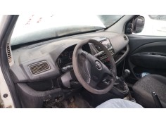 Recambio de salpicadero para opel combo furgoneta/monovolumen (x12) 1.3 cdti (b05) referencia OEM IAM 95513325  