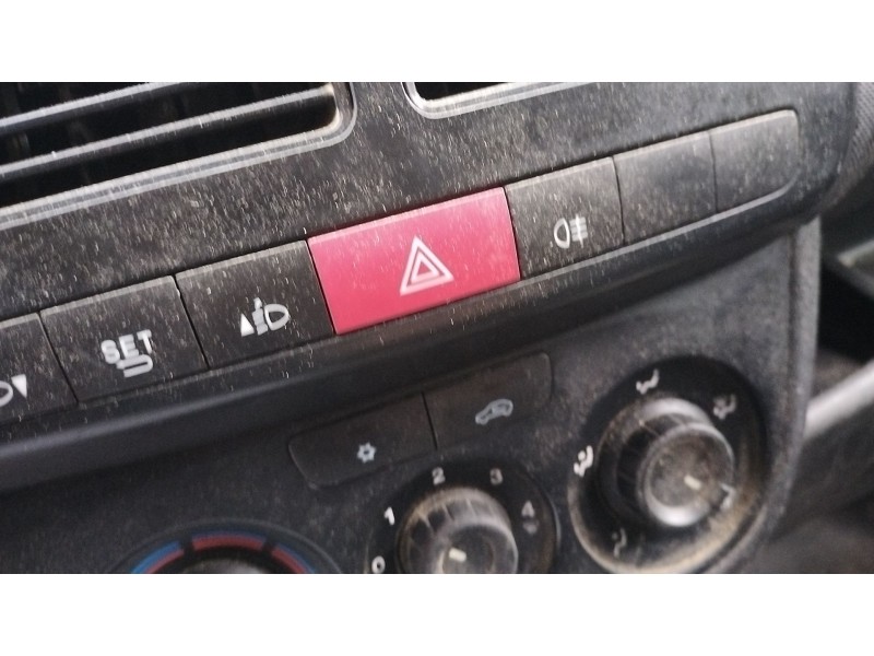 Recambio de warning para opel combo furgoneta/monovolumen (x12) 1.3 cdti (b05) referencia OEM IAM   