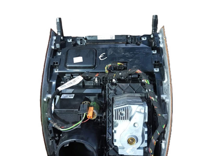 Recambio de consola central para land rover range rover sport i (l320) 3.0 d 4x4 referencia OEM IAM   