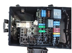 Recambio de caja fusibles delantera para volkswagen golf 1.5 etsi mhev referencia OEM IAM 5WA937125B 5WA907361A 