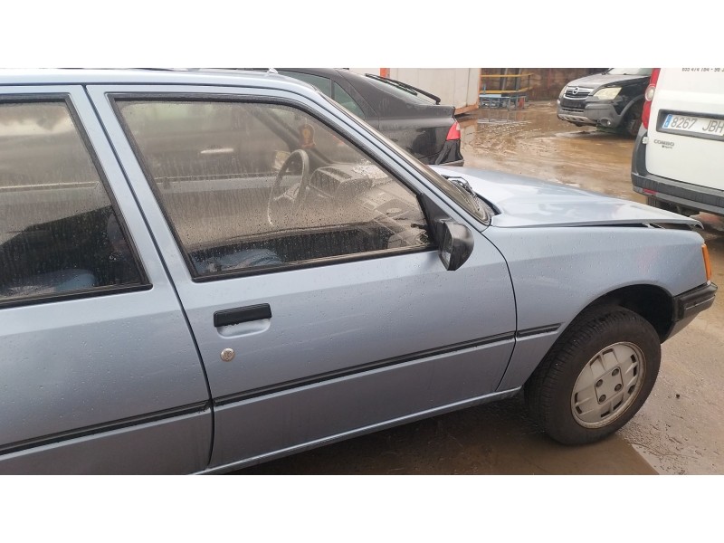 Recambio de puerta delantera derecha para peugeot 205 ii (20a/c) 1.2 referencia OEM IAM   