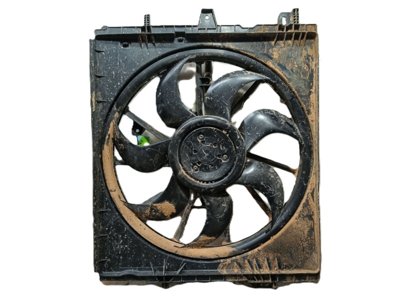 Recambio de electroventilador para renault austral tce 140 referencia OEM IAM 214816UB1A  