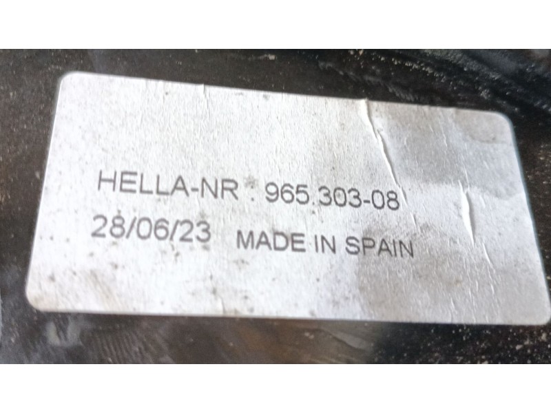 Recambio de piloto trasero derecho para volkswagen polo iv (9n_, 9a_) 1.4 16v referencia OEM IAM 6Q6945096AB  