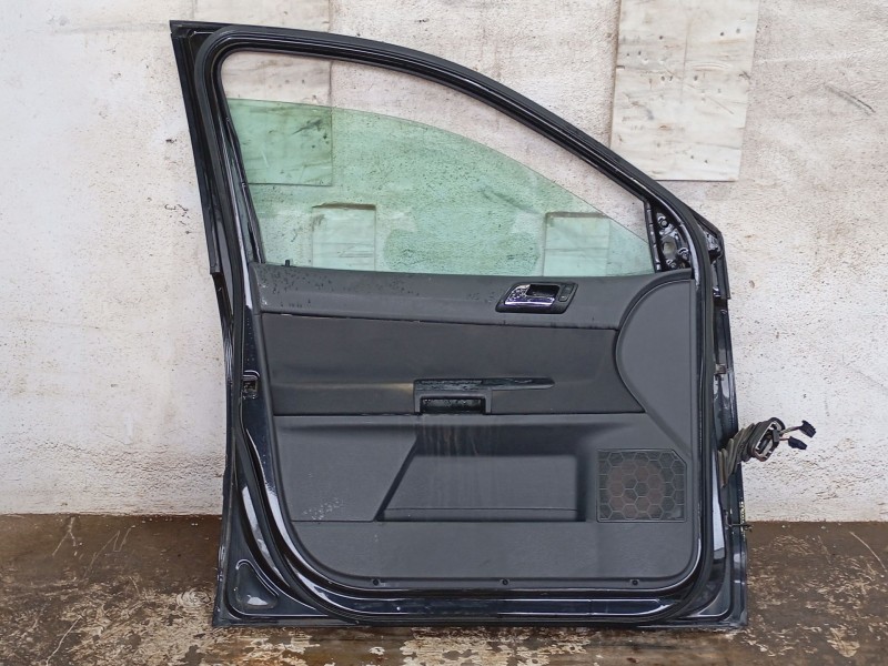 Recambio de paragolpes trasero para kia carnival ii (gq) 2.9 crdi referencia OEM IAM   