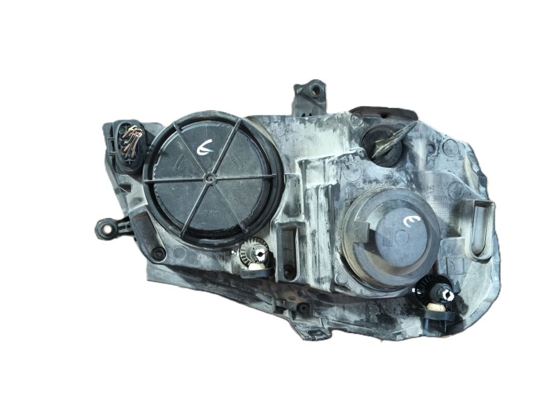 Recambio de faro izquierdo para volkswagen polo iv (9n_, 9a_) 1.4 16v referencia OEM IAM 6Q1941007AT  