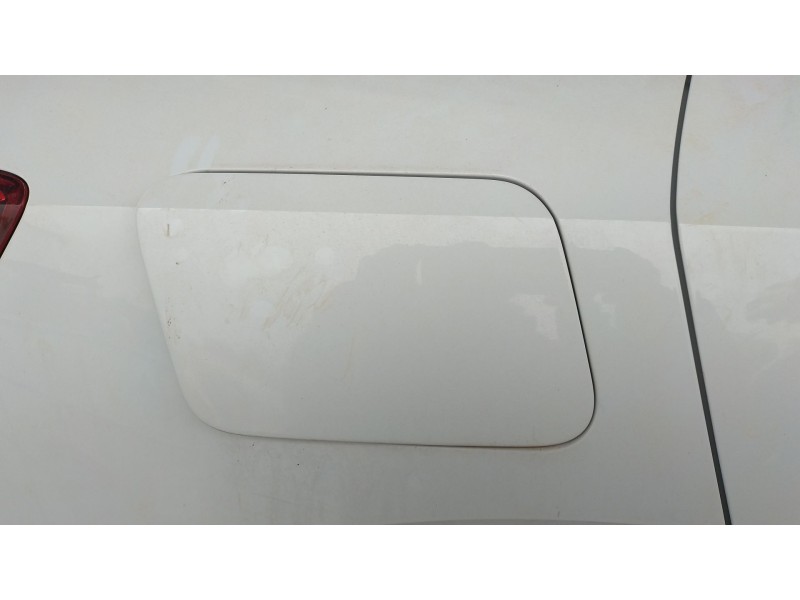 Recambio de tapa exterior combustible para audi q2 (gab, gag) 30 tdi referencia OEM IAM   