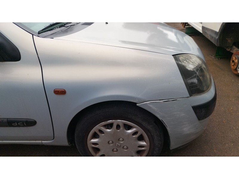 Recambio de aleta delantera derecha para renault clio ii (bb_, cb_) 1.5 dci (b/cb07) referencia OEM IAM 7701473026  