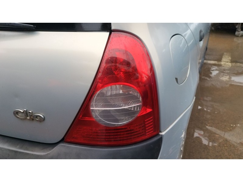 Recambio de piloto trasero derecho para renault clio ii (bb_, cb_) 1.5 dci (b/cb07) referencia OEM IAM 7700410518  