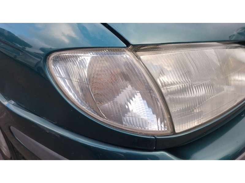 Recambio de piloto delantero derecho para renault megane i (ba0/1_) 1.6 e (ba0f, ba0s) referencia OEM IAM   