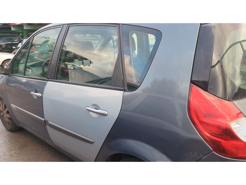 Recambio de puerta trasera izquierda para renault scénic ii (jm0/1_) 1.5 dci (jm1e, jm16) referencia OEM IAM 821014922R  