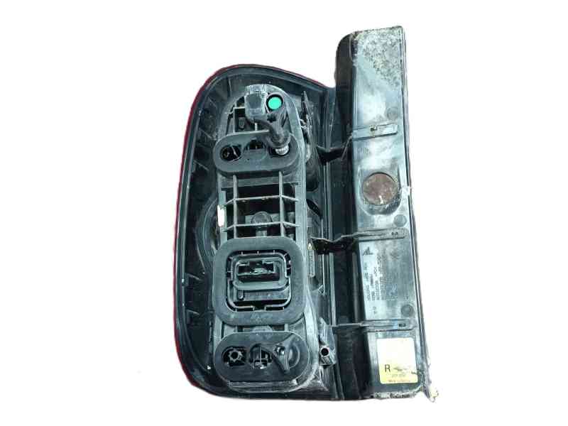 Recambio de piloto trasero derecho para dacia duster (hs_) 1.5 dci referencia OEM IAM 265505271R  