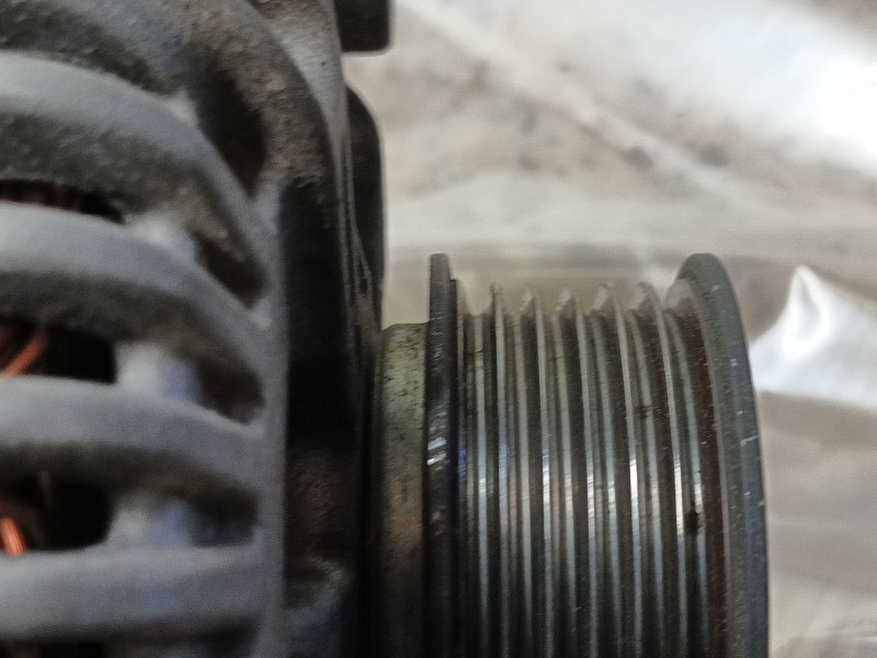 Recambio de alternador para bmw 7 (e65, e66, e67) 730 d referencia OEM IAM 12317797522  