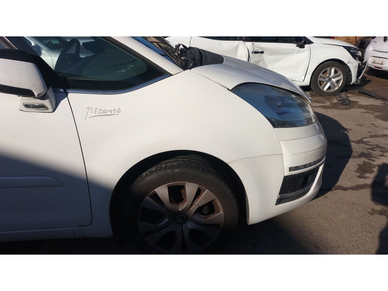 Recambio de aleta delantera derecha para citroën c4 picasso i monospace (ud_) 1.6 vti 120 referencia OEM IAM 7841X2  