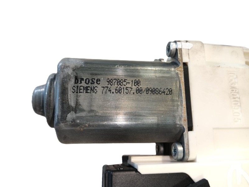 Recambio de elevalunas delantero derecho para seat ibiza iii (6l1) 1.9 tdi referencia OEM IAM 6L4837462  