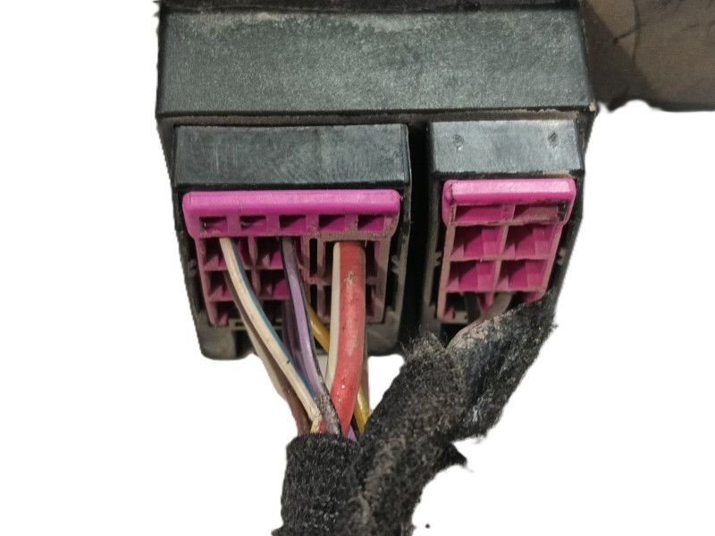 Recambio de elevalunas delantero izquierdo para seat ibiza iii (6l1) 1.9 tdi referencia OEM IAM 6L4837461  