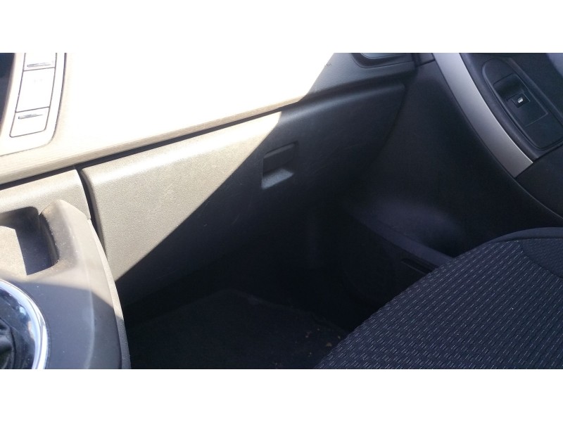 Recambio de guantera para citroën c4 picasso i monospace (ud_) 1.6 vti 120 referencia OEM IAM 8218FG  