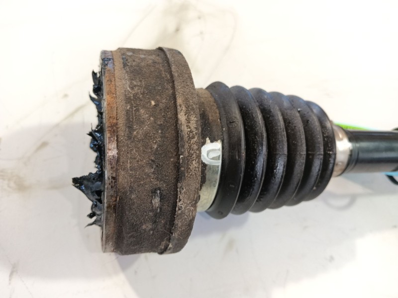 Recambio de transmision delantera izquierda para volkswagen polo iv (9n_, 9a_) 1.4 16v referencia OEM IAM 6Q0407271AT  